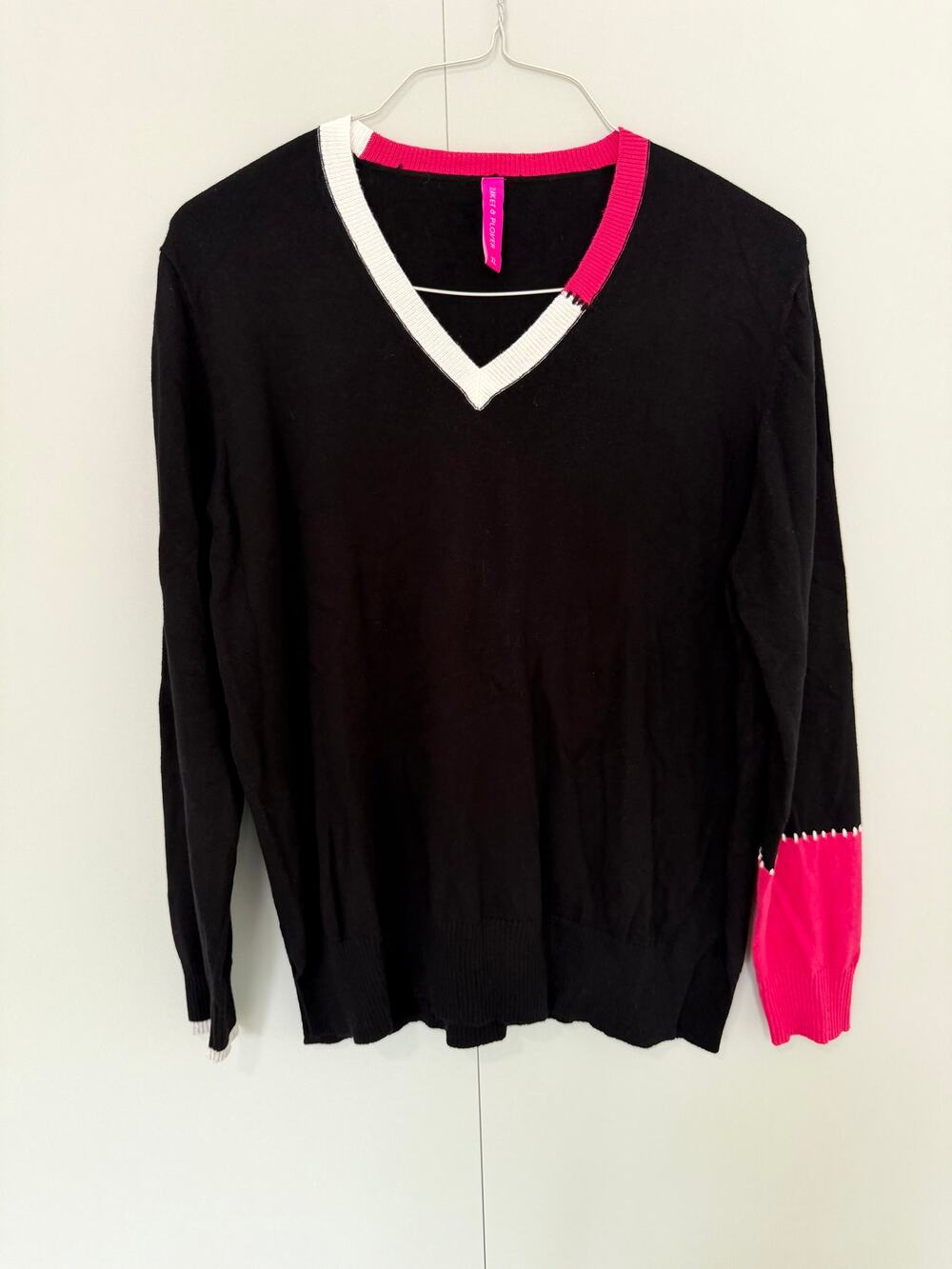 ZAKET & PLOVER Colorblock Cotton Cashmere Ribbed-trim V-Neck Sweater